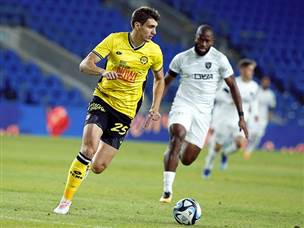 נתניה הפעילה לחץ בדקות הפתיחה (צילום: אלן שיבר)