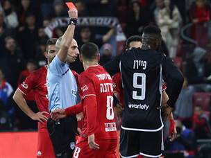 פיירו הורחק (צילום: דני מרון)