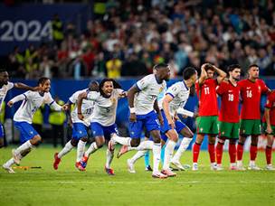 צרפת שוב בחצי הגמר (GETTY)