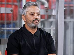 יצחקי הולך לפגרה של מחשבות (צילום: קובי אליהו)