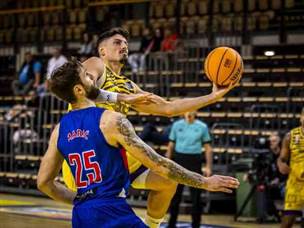 יפתח זיו בדרך לסל (FIBA)