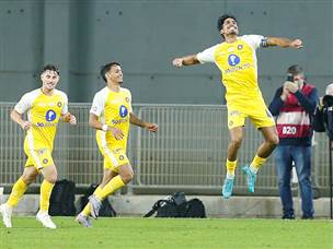 והם השתלטו על המשחק עם צמד של פרץ (צילום: אלן שיבר)