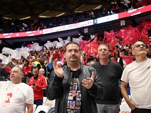 וינאי סוף סוף מרוצה (אלן שיבר)