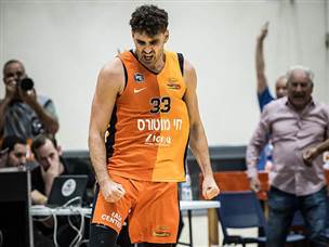 בלט אצל הכתומים. קרביץ (עודד קרני)