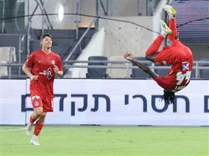 דאפה - משחק שני ברציפות שכובש (אלן שיבר)