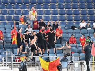 כל הדרך לבירה (ברני ארדוב)