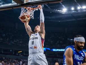 תייס תרם את חלקו (FIBA)
