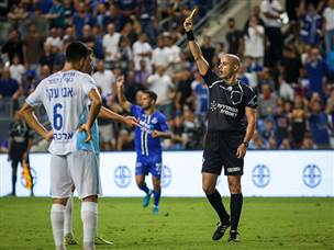 הרחיק 2 שחקנים, עודה (קובי אליהו)