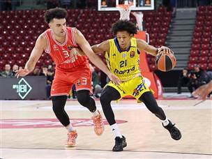 בא בקלאץ` (אלן שיבר)