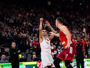 בא בענק. ים מדר (הפועל IBI תל אביב)