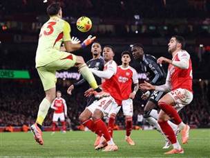 החלק של מרטינס בשער (GETTY)