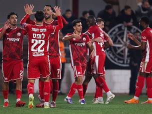 ב“ש חותמת חגיגה גדולה וקונצרט ענק (צילום: מאור אלקסלסי)