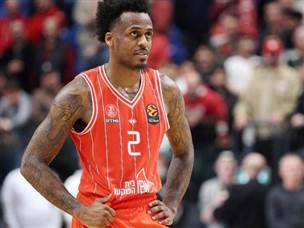 מאוכזב, בלייקני (אלן שיבר)