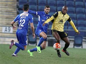 ברוב שלבי המשחק, ק"ש נראתה חסרת אונים (אלן שיבר)