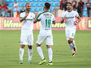 אלברמן חוגג עם עטר. כך מכבי חיפה צריכה לשחק (צילום: יוסי שקל)