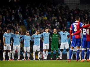 זה התחיל עם דקת דומיה מרגשת לזכרו של אסטורי (GETTY)