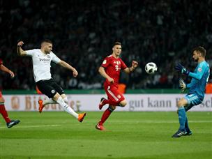 אבל דווקא בשיא הלחץ, רביץ' מצא את הפרצה לשער נוסף (getty)