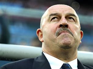 צ'רצ'סוב והמארחת לא חיכו הרבה זמן כדי להשתלט על המשחק (getty)