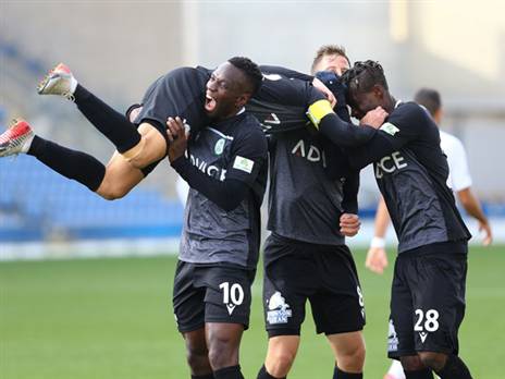 ברכות לכפר סבא. (לירון מולדובן)