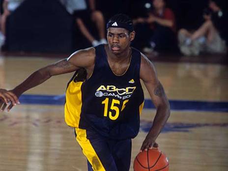 לברון בצעירותו (getty)