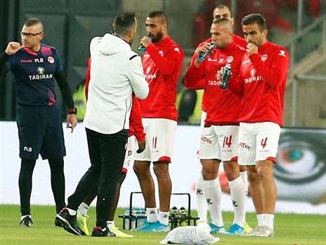 מחכים לחזרה לאימונים (אלן שיבר)