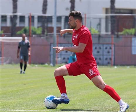 אלטמן בפעולה (באדיבות הפועל ת"א)