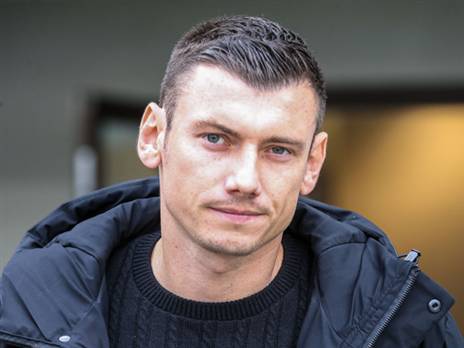 סירושטיין, האופציה עליו תמומש (מאור אלקסלסי)