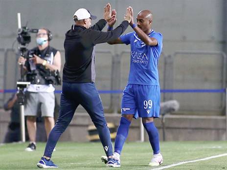 אחרי 19 שנה, שוב במעמד היוקרתי (צילום: אלן שיבר)