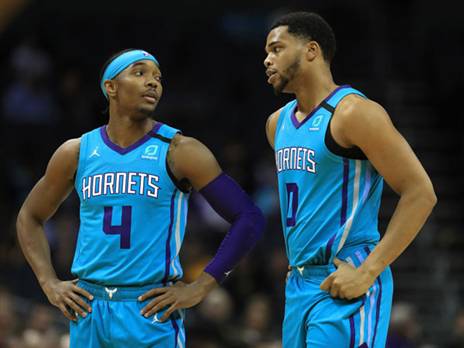 דבונטה גרהאם ומיילס ברידג'ס. שארלוט תצא לדרך חדשה? (GETTYIMAGES)