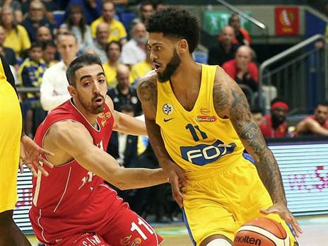 "חיכינו למשחק הזה". דורסי (אלן שיבר)