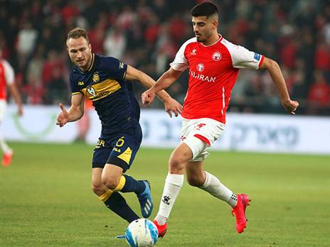 מכבי מול ב"ש. מי תניף את התואר הראשון של העונה? (אלן שיבר)