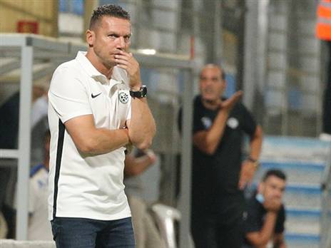 בכר, מתלבט לקראת הדרבי (אנצ'ו, סוכנות ג'יני)