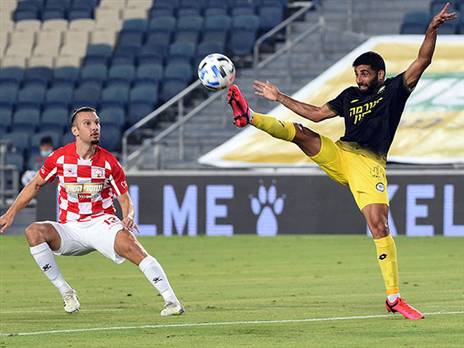 גם הוא ירוויח מהגעת בנדה. עזרא (ברני ארדוב)