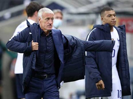 דשאן, ישתמש באמבפה מול קרואטיה? (getty)