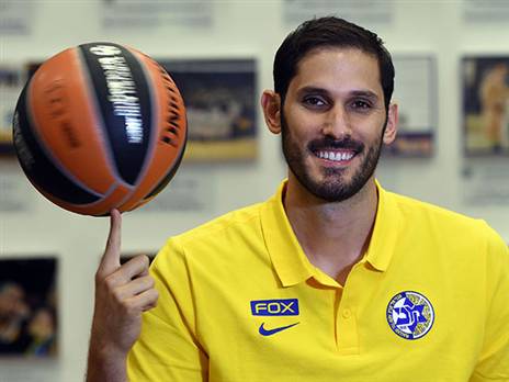 נכנס לעניינים בצעדים איטיים (ברני ארדוב)