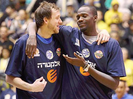 עם אינגלס. עכשיו הם ביחד ביוטה (אלן שיבר)