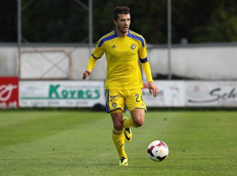 גם בימי איביץ' מכבי ת"א ניסתה לצרף את רוקאביצה. האוסטרלי בימיו במבחנים בצהוב (האתר הרשמי של מכבי ת"א)