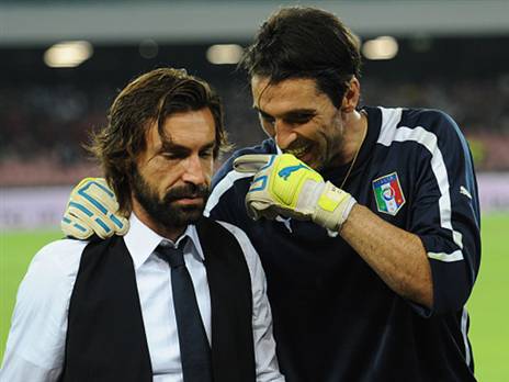 גם בופון ופירלו היו בשירותים (GETTY)