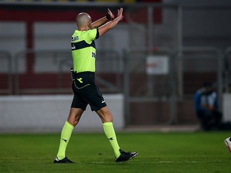 בסכנין טעו: פסל את השער בטעות. עידן לייבה (צילום: מאור אלקסלסי)