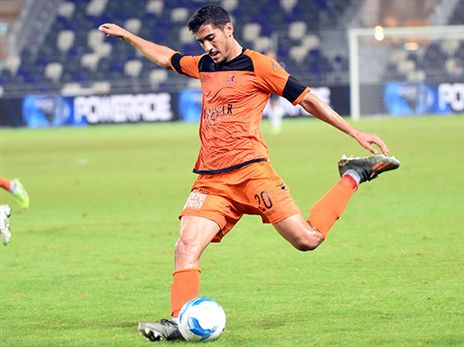 בלטקסה. ישוב ללבוש כתום? (אלן שיבר)