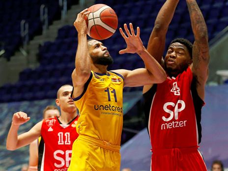 חולון ביצעה מהפך ברבע השלישי (אלן שיבר)