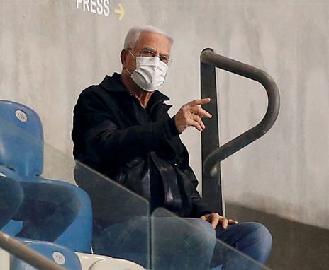 שחר. אסור לטמון את הראש בחול (אלן שיבר)