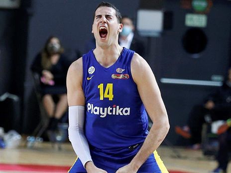 בלייזר. מגיע עם ביטחון (אלן שיבר)