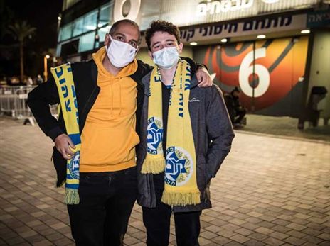 התגעגעו לפרקט (עודד קרני)