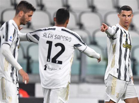 רונאדלו שוב בראש מלכות השערים (GETTY)