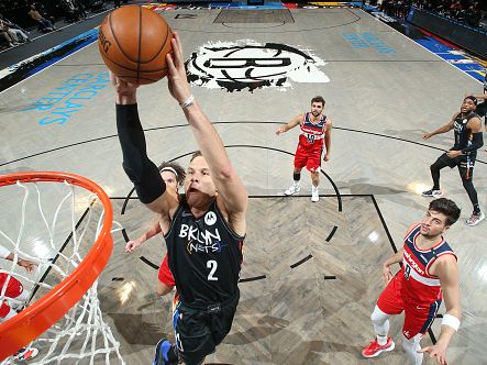 לפחות דני ראה מקרוב את הדאנק של גריפין (Getty)