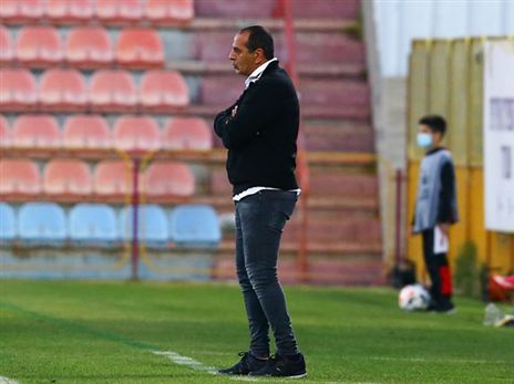 רפואה, צרחות בחדר ההלבשה (לירון מולדובן)