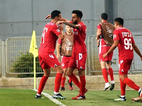 בן ביטון. שער נפלא שלו קבע את תוצאת המשחק (ברני ארדוב)