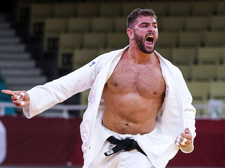 פיטר פלצ'יק. יש מדליה, בואו נחגוג את זה (GETTY)