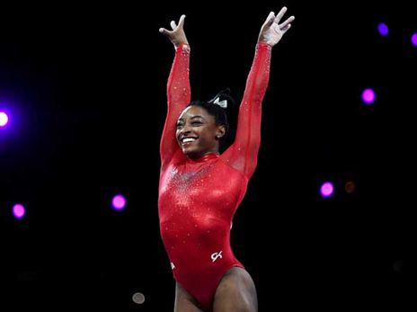 סימון ביילס. תחזור לנצוץ בטוקיו? (GETTY)